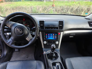 Subaru Outback foto 9