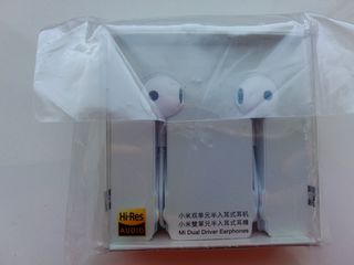 Наушники Xiaomi foto 2