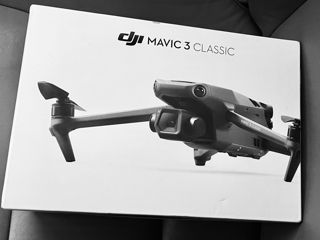 DJI Mavic 3 Classic 4/3 CMOS Hasselblad