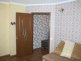 Apartament cu 2 odai str Ion Dumeniuc - Ciocana foto 4
