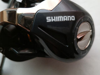Mulineta multiplicator Shimano 4000 foto 3