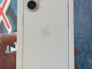 iPhone 16 128GB White