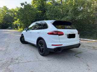 Porsche Cayenne foto 4