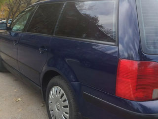 Volkswagen Passat foto 9