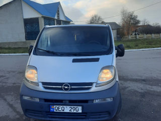 Opel Vivaro foto 3