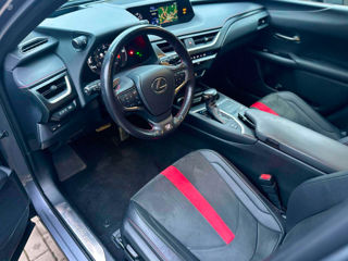 Lexus UX foto 6