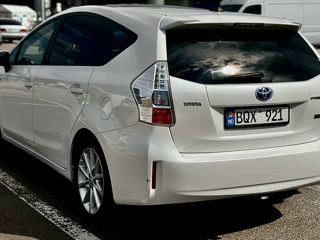 Toyota Prius + foto 4