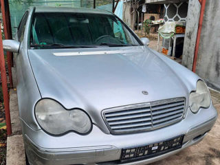 piese caroserie Mercedes Benz C220. 2001 diesel