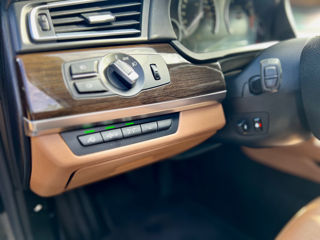 BMW 7 Series foto 6