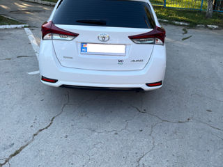 Toyota Auris foto 7