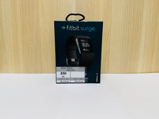 Smartwatch Fitbit surge, 890 lei