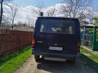 Ford Transit foto 2