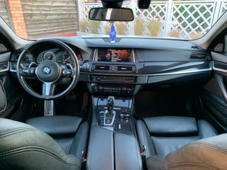 BMW 5 Series foto 6