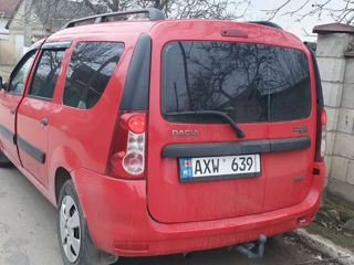 Dacia Logan foto 2