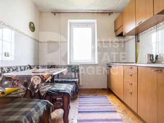 Apartament cu 4 odăi în zonă dezvoltată, str. M. Spătaru, Ciocana foto 9