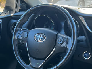 Toyota Auris foto 12