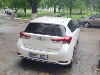 Toyota Auris foto 3