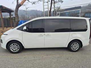 Hyundai Staria foto 2