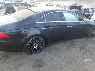 piese Mercedes CLS 3500 benzin foto 2