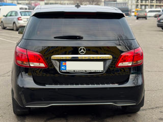 Mercedes B-Class foto 7