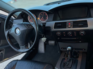 BMW 5 Series foto 4