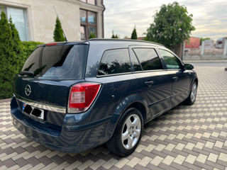 Opel Astra foto 3