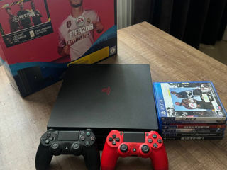 Vand PS4 PRO 1TB stare practic noua  foto 0