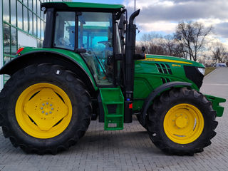 John Deere 6125M foto 4