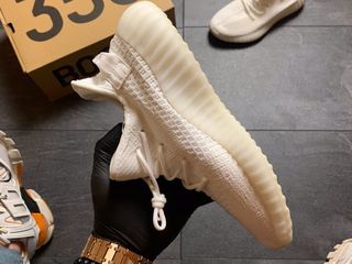 Adidas Yeezy Boost 350 V2 White Unisex foto 3