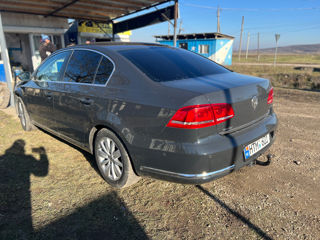 Volkswagen Passat foto 3