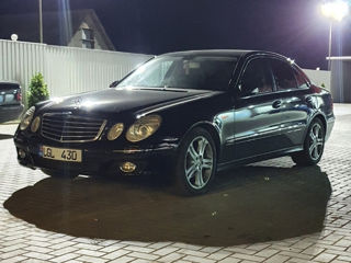 Mercedes E-Class foto 5