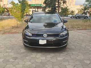 Volkswagen Golf foto 2