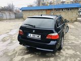 BMW 5 Series foto 4