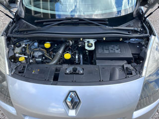 Renault Grand Scenic foto 9