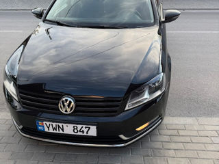 Volkswagen Passat foto 2