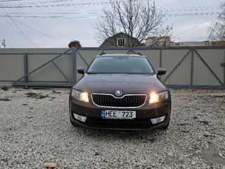 Skoda Octavia foto 2