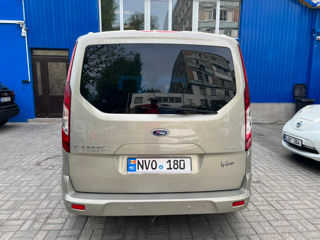 Ford Tourneo Connect foto 5