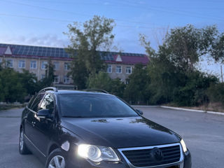 Volkswagen Passat foto 1