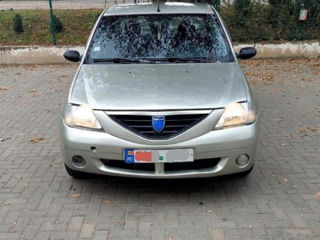 Dacia Logan foto 4