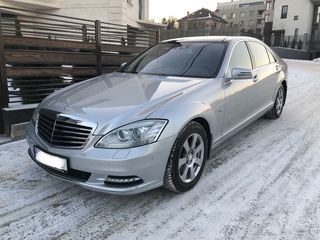 Mercedes S-Class foto 2