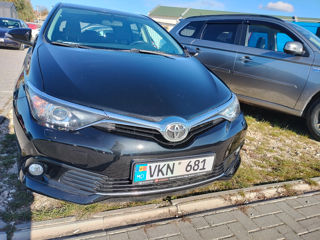 Toyota Auris foto 2