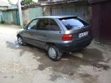 Opel Astra foto 1