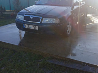 Skoda Octavia foto 2