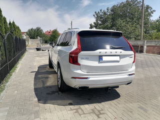 Volvo XC90 foto 10