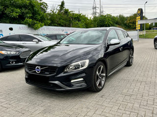 Volvo V60 foto 2