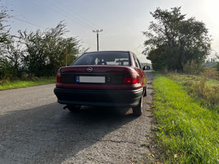 Opel Astra foto 4