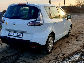 Renault Scenic foto 3