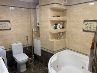 Apartament cu 3 camere, 74 m², Ciocana, Chișinău foto 5