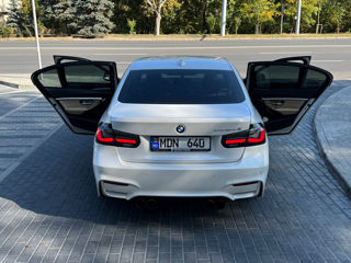 BMW 3 Series foto 5