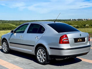 Skoda Octavia foto 4